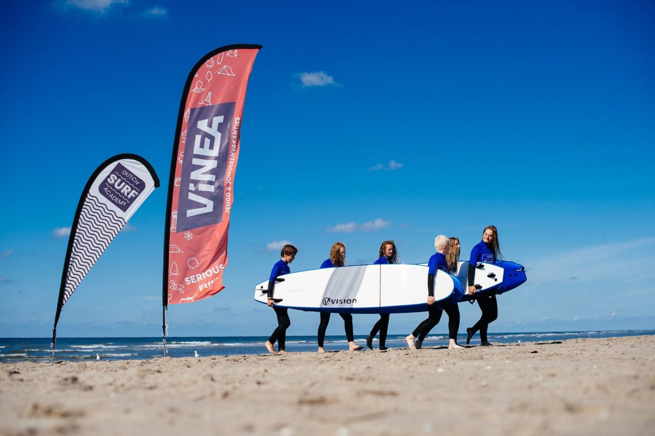 Surfers strand vlaggen surfboards